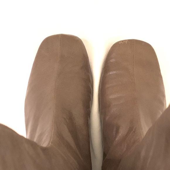 COACH | Fionna Patent Leather Boot Authentic - Picture 4 of 7